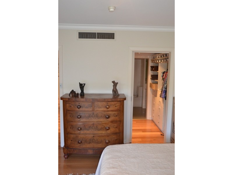 1/3 Park Avenue, Crawley WA 6009