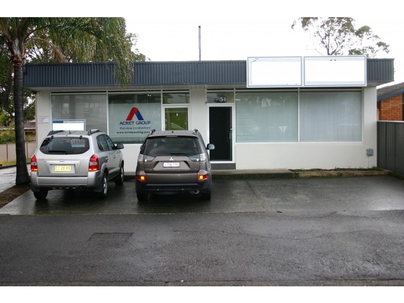Shop 1/51 Kerry Crescent, Berkeley Vale NSW 2261
