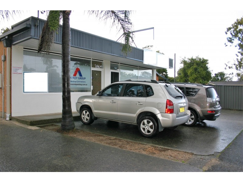 Shop 1/51 Kerry Crescent, Berkeley Vale NSW 2261