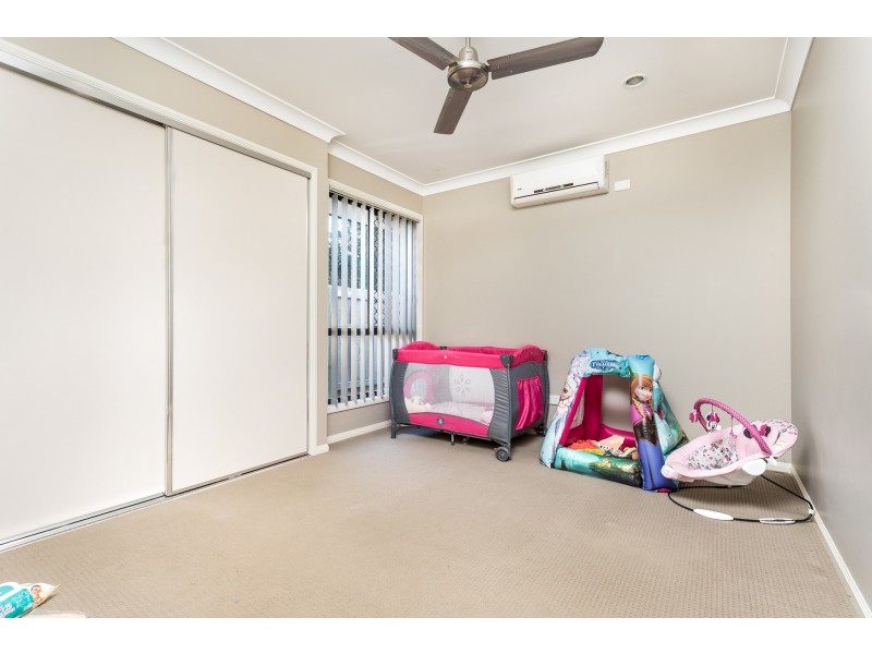 33 Nutmeg Drive, Griffin QLD 4503