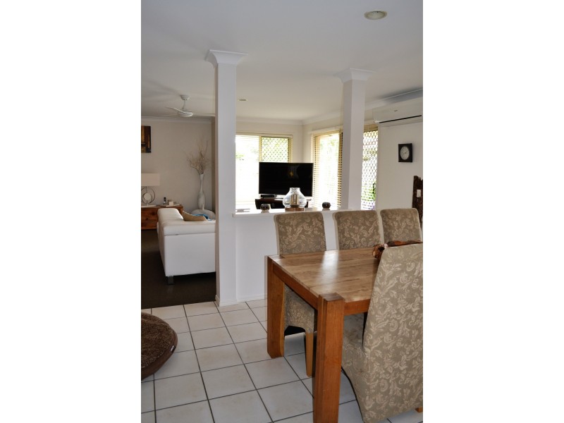 3 Eugene Drive, Varsity Lakes QLD 4227