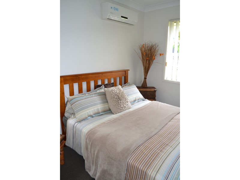 3 Eugene Drive, Varsity Lakes QLD 4227