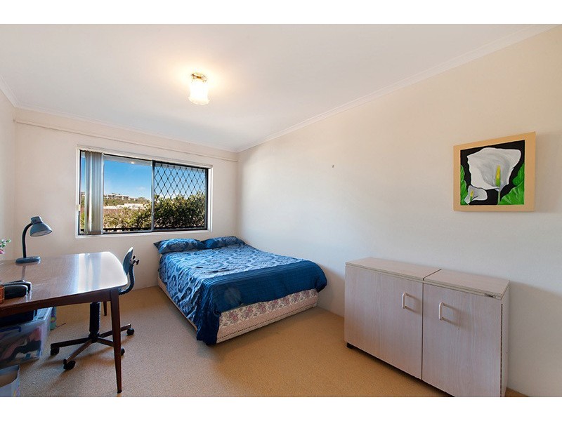 7/2261-2263 Gold Coast Highway, Mermaid Beach QLD 4218