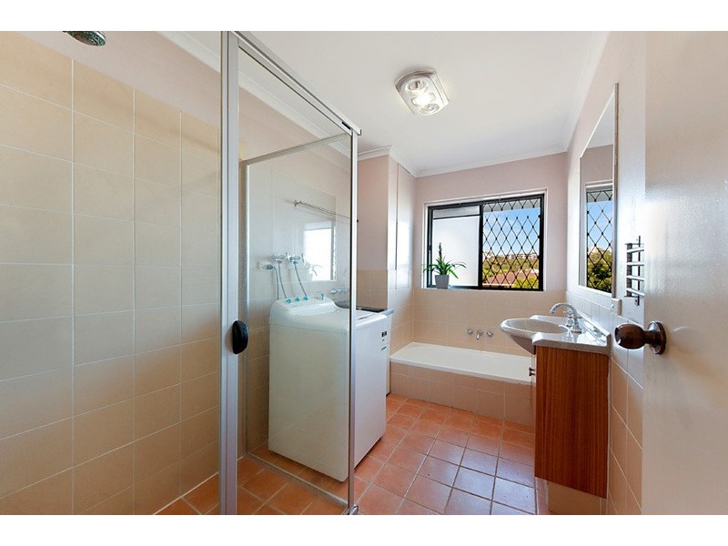 7/2261-2263 Gold Coast Highway, Mermaid Beach QLD 4218