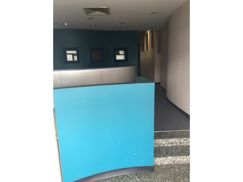 609 Logan Road, Greenslopes QLD 4120