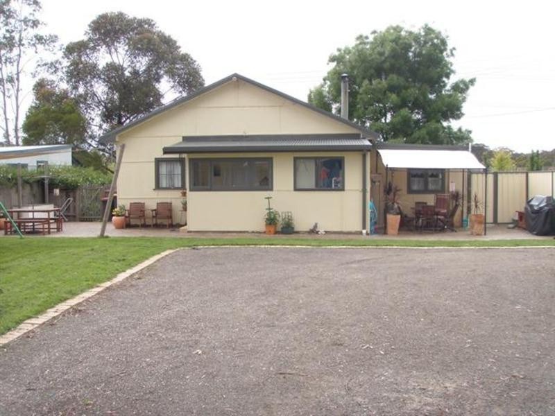 34 Old Hume Hwy, Braemar NSW 2575