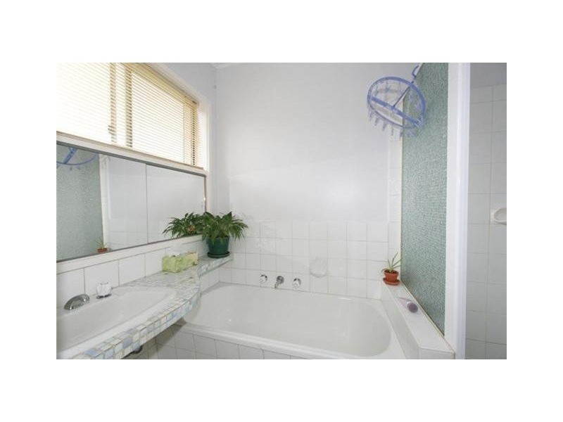 1/30 Doyle Street, Bulleen VIC 3105