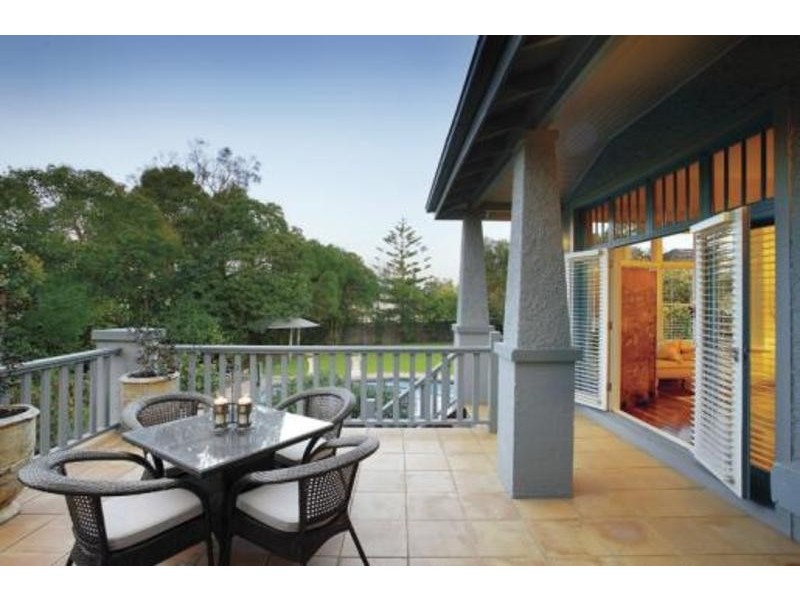 88 Locksley Rd, Ivanhoe VIC 3079