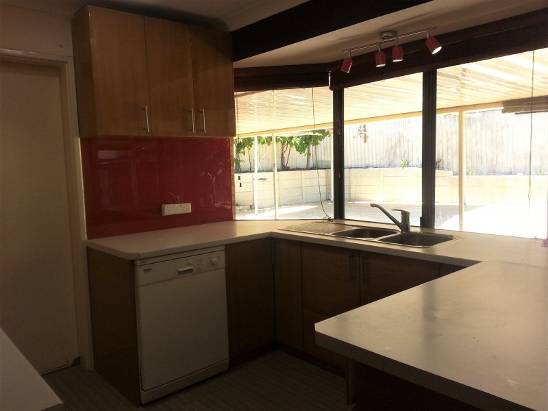 7 Newgate Street, Alexander Heights WA 6064