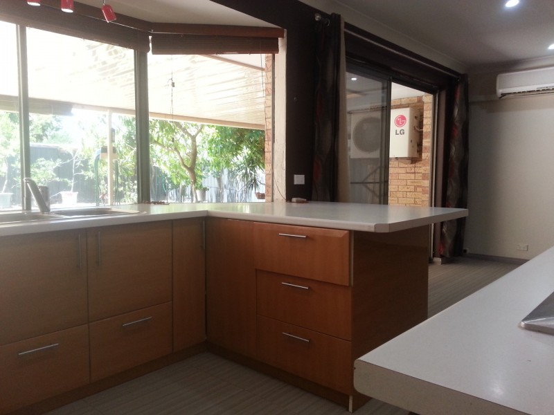 7 Newgate Street, Alexander Heights WA 6064