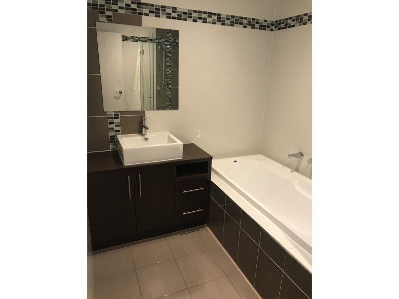 7 Woodburn Avenue, Cairnlea VIC 3023