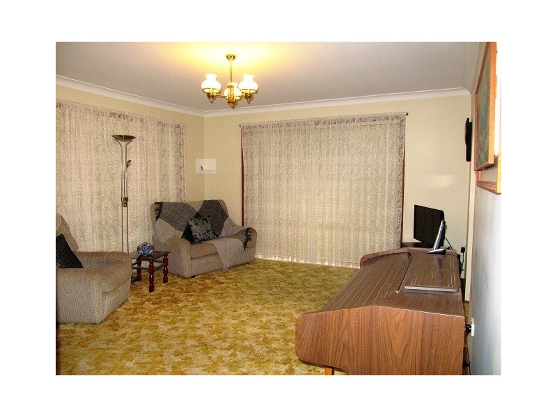 46 TENTH AVENUE, Budgewoi NSW 2262