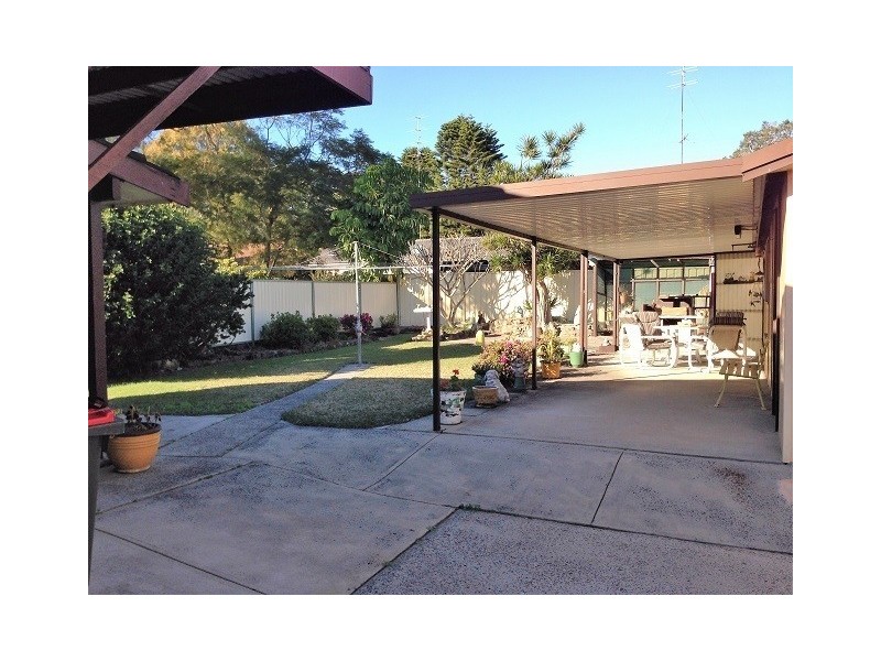 46 TENTH AVENUE, Budgewoi NSW 2262