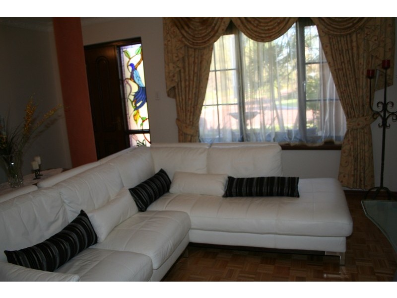 8 Swan Bank Road, Maylands WA 6051