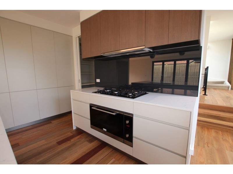 19A Park Lane, Mount Waverley VIC 3149