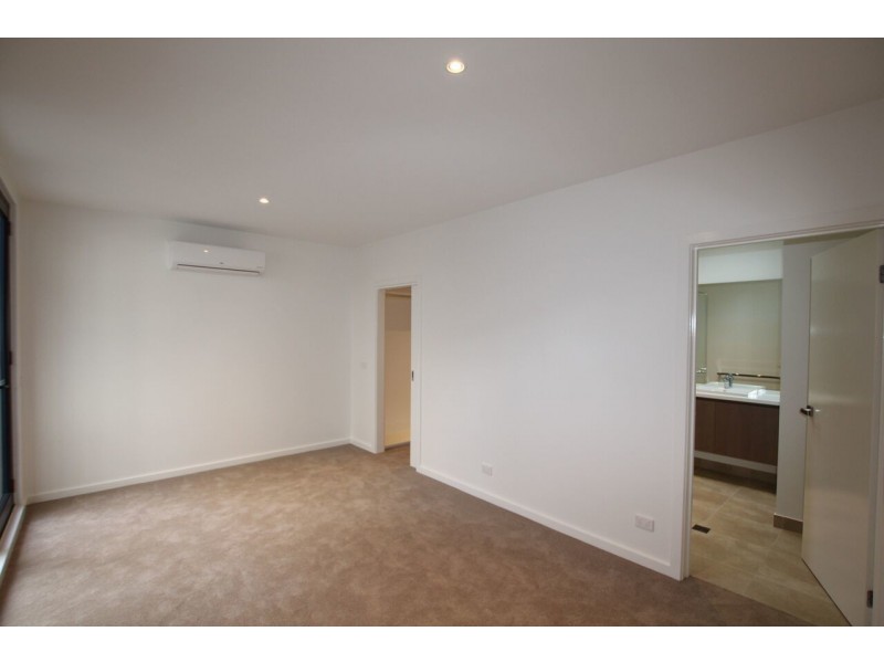 19A Park Lane, Mount Waverley VIC 3149