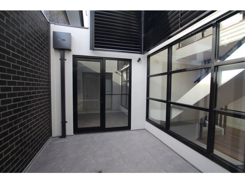 19A Park Lane, Mount Waverley VIC 3149