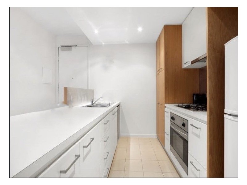806/15 Caravel Lane, Docklands VIC 3008