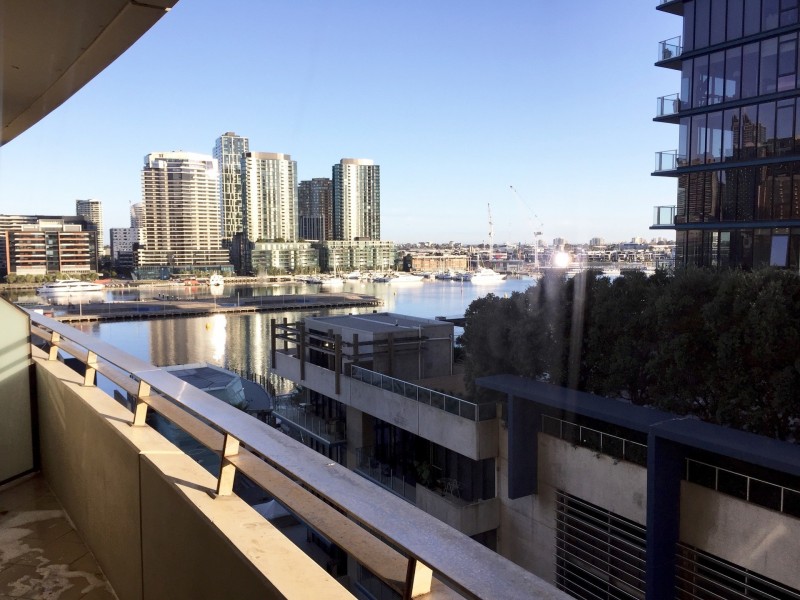 806/15 Caravel Lane, Docklands VIC 3008