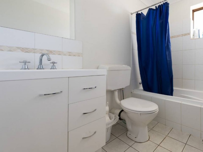 4/125 Railway Street Bluffpoint, Geraldton WA 6530