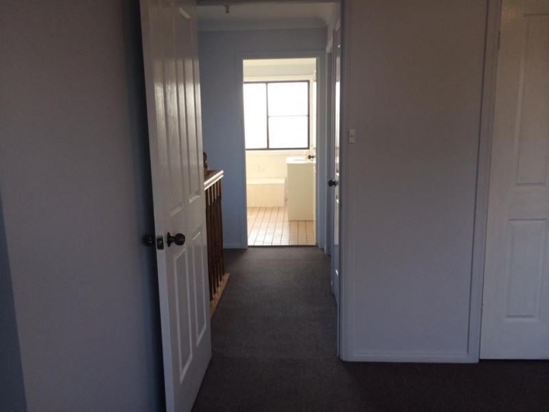 4/210 Denison Street, Broadmeadow NSW 2292