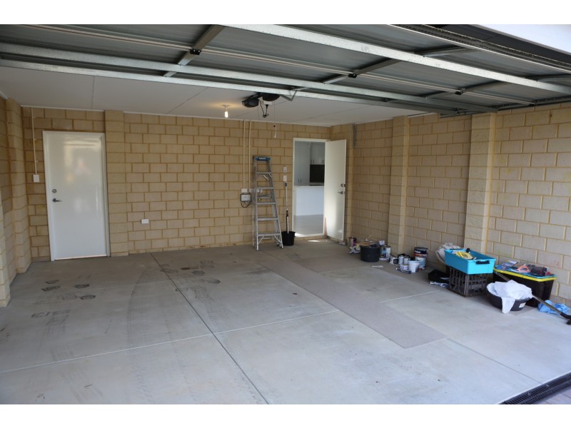 1 Donatti Retreat, Caversham WA 6055