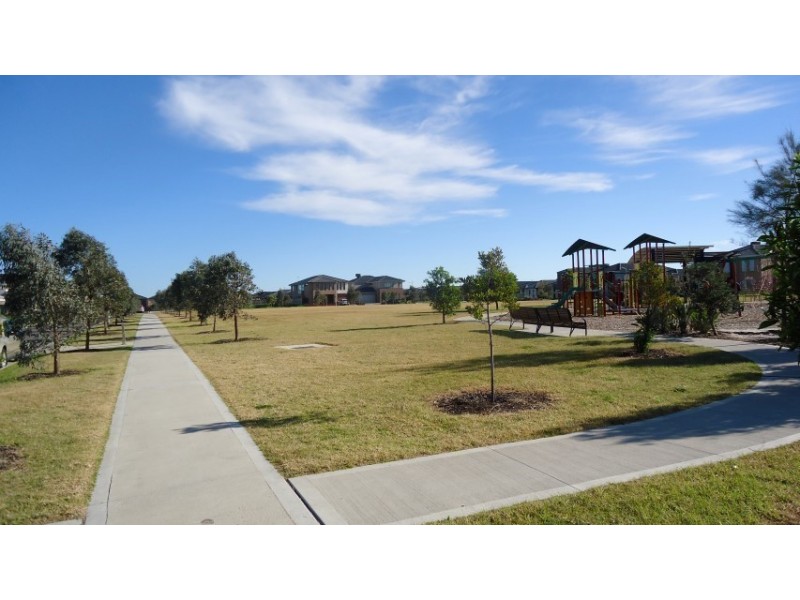 16 Astra Avenue, Truganina VIC 3029