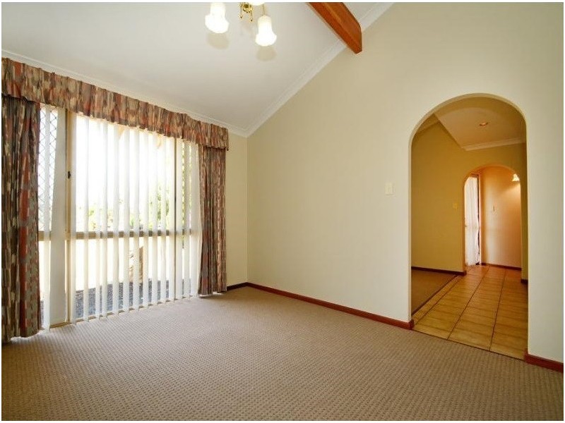 8 Matisse Way, Kingsley WA 6026