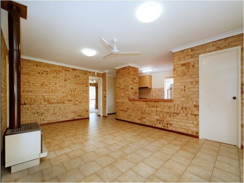 8 Matisse Way, Kingsley WA 6026