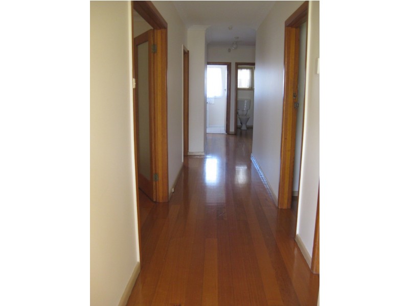 77 Metherall Street, Sunshine North VIC 3020