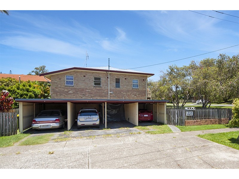 2/64 Stapylton Street, Coolangatta QLD 4225