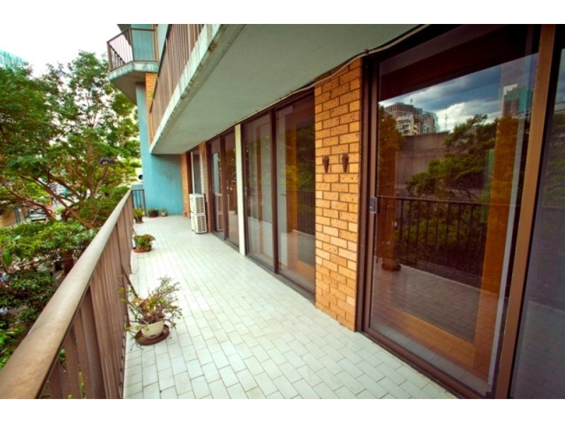 2/200 Riley St, Darlinghurst NSW 2010