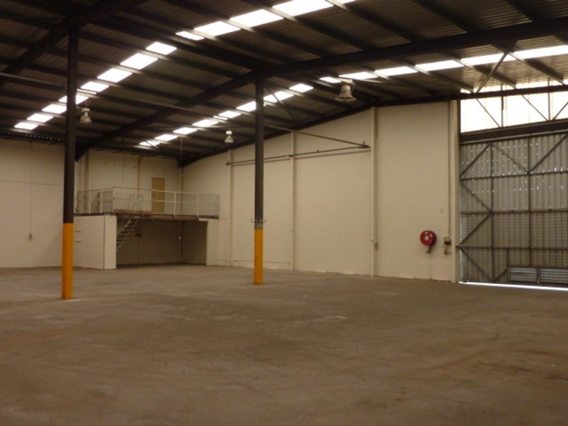 11/13 Church Road, Maddington WA 6109