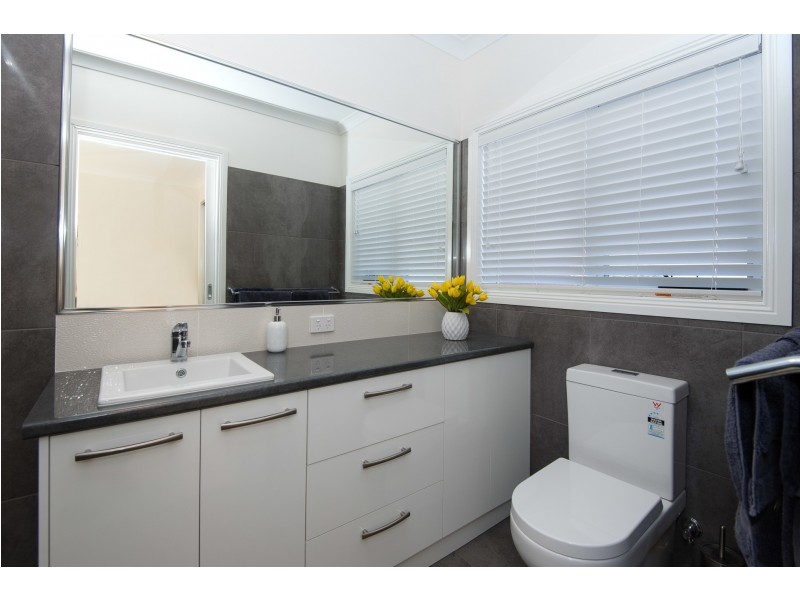 617 Elm Street, Albury NSW 2640