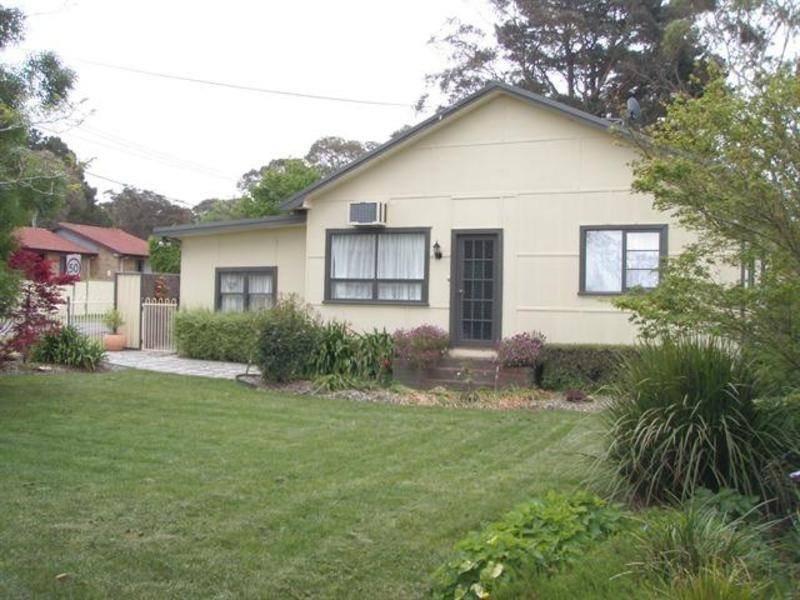 34 Old Hume Hwy, Braemar NSW 2575
