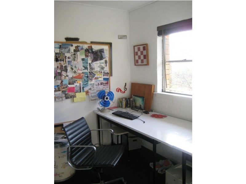 B25/65 O’Shanassy Street, North Melbourne VIC 3051