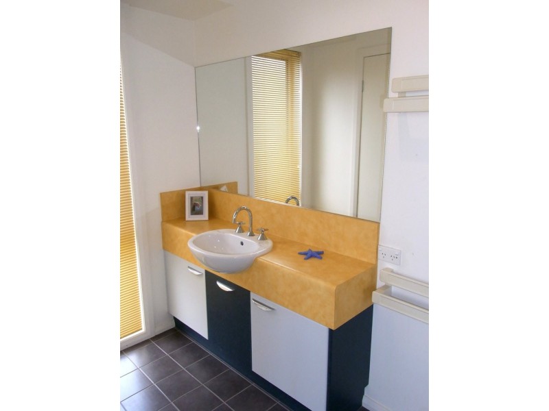 9 Glory Place, Kingston TAS 7050