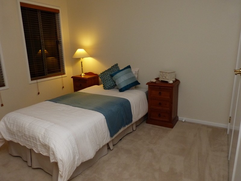 9 Commonwealth Terrace, Sandhurst VIC 3977