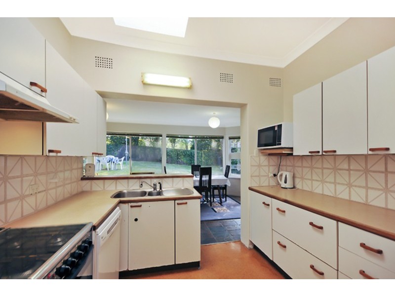 71 Abingdon Rd, Roseville NSW 2069