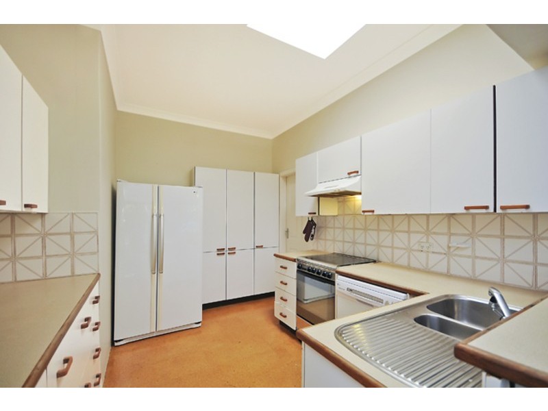 71 Abingdon Rd, Roseville NSW 2069