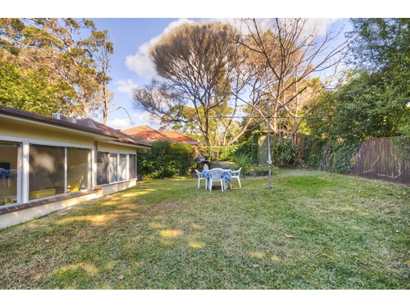 71 Abingdon Rd, Roseville NSW 2069