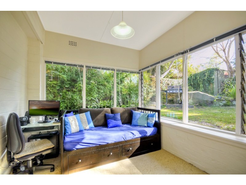 71 Abingdon Rd, Roseville NSW 2069