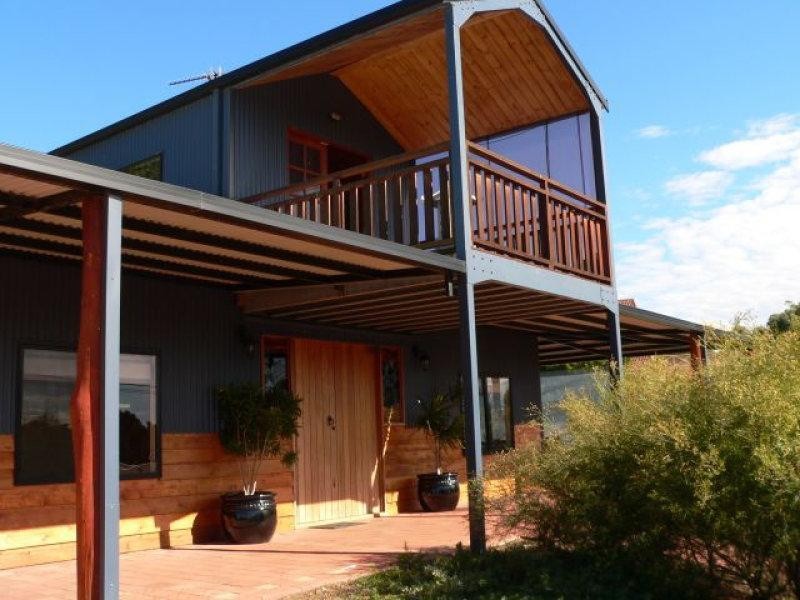 8 Orchard Place, Myalup WA 6220