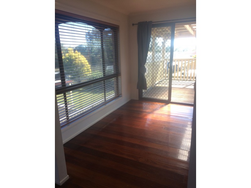 8 Bayswater Street, Mount Warren Park QLD 4207