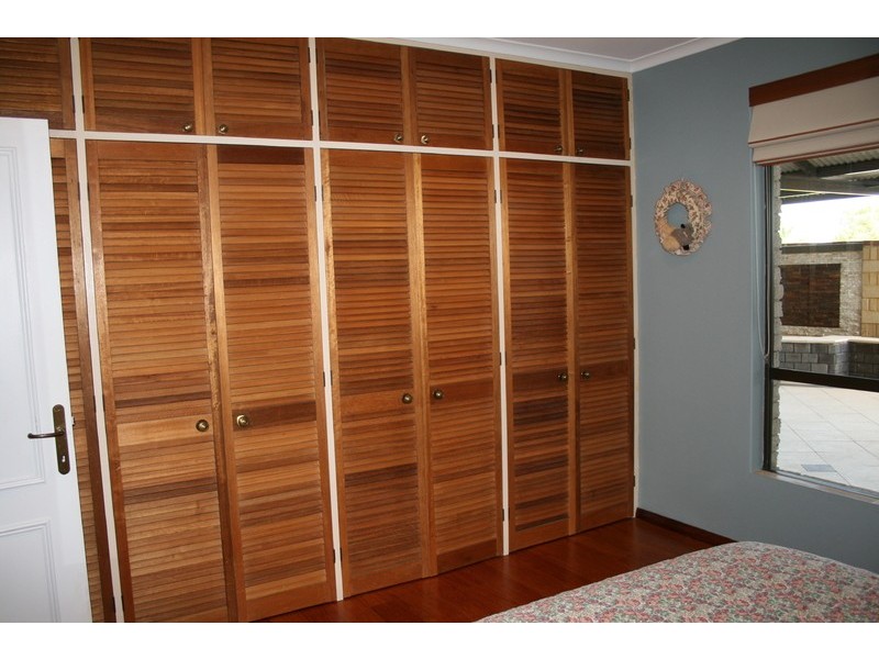 25 Marchant Drive, Bibra Lake WA 6163