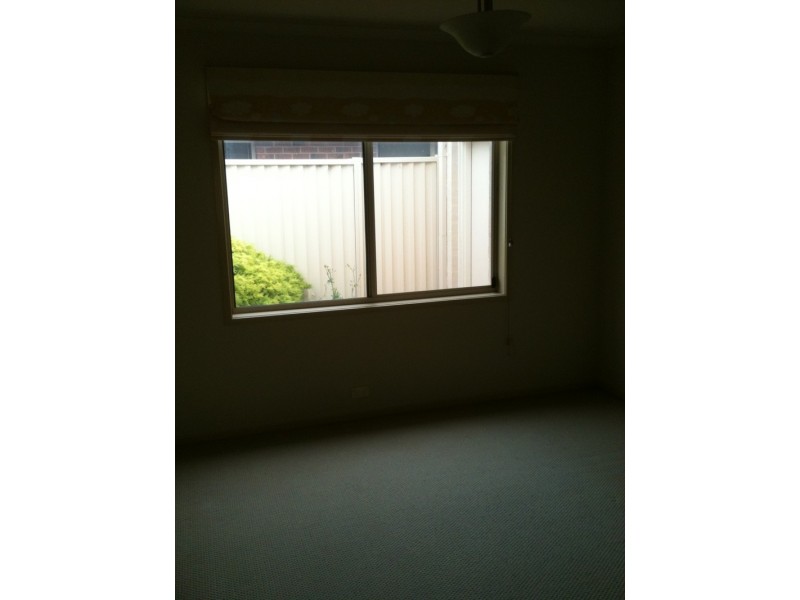 35 Blakeville Drive, Caroline Springs VIC 3023