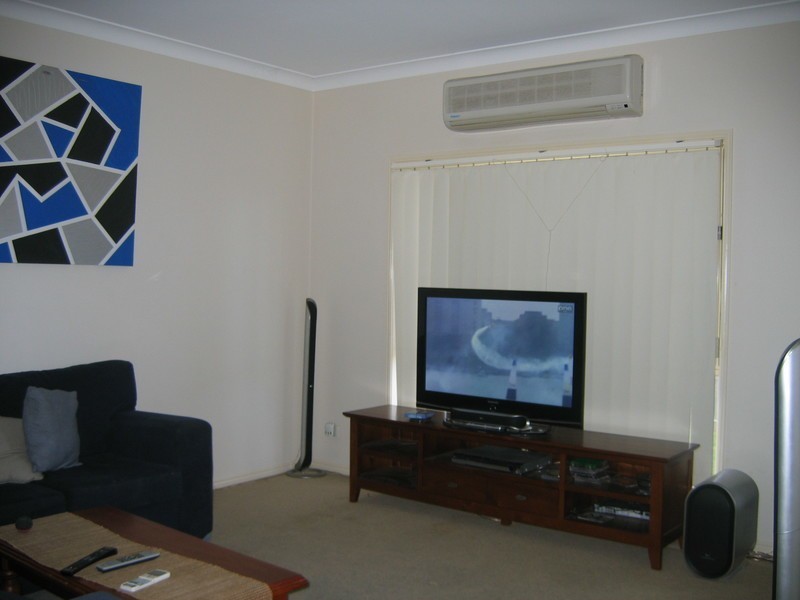 10 Bluetail Crescent, Upper Coomera QLD 4209