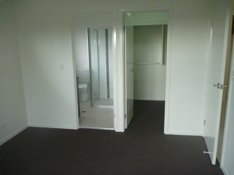 12 Woodhaven Place, Mitchelton QLD 4053