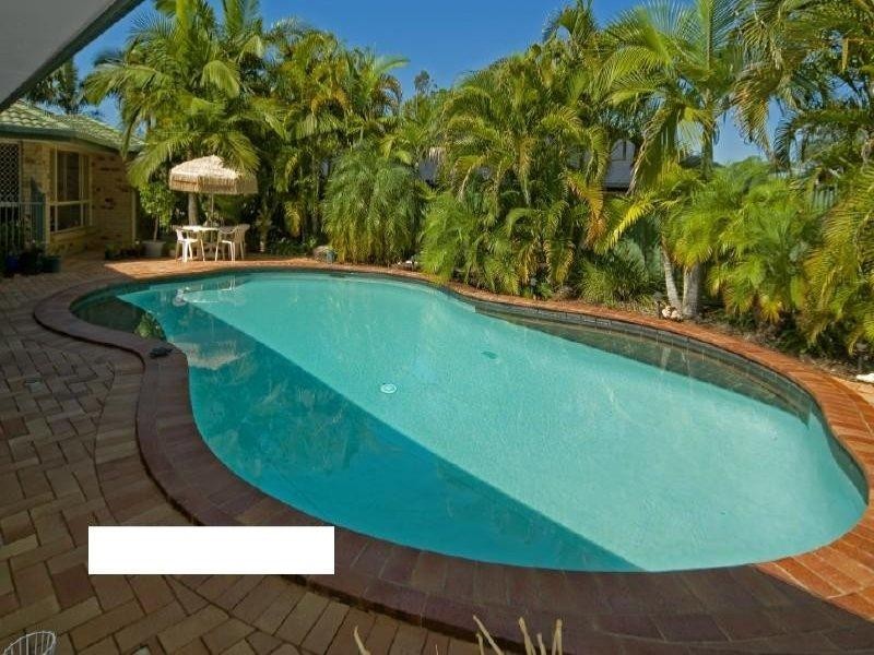 75 Mallee Drive, Tanah Merah QLD 4128