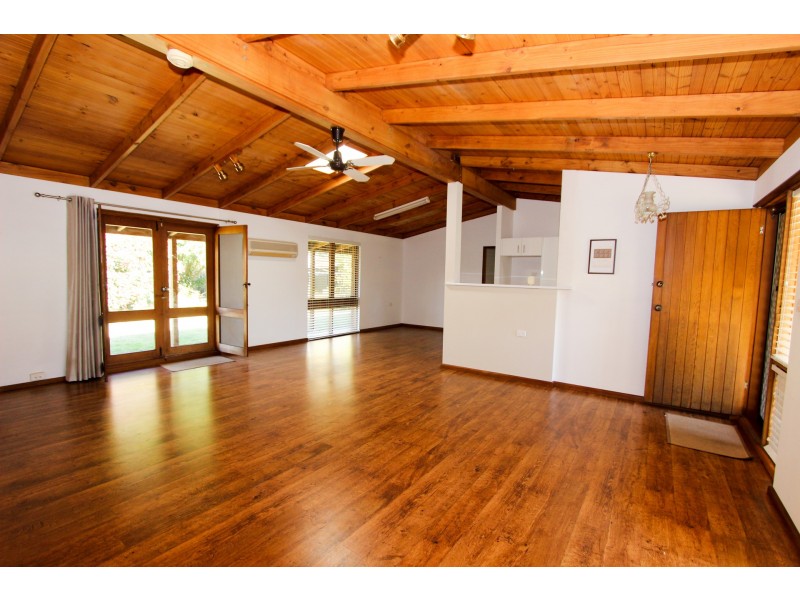 65 King Albert Avenue, Tanilba Bay NSW 2319